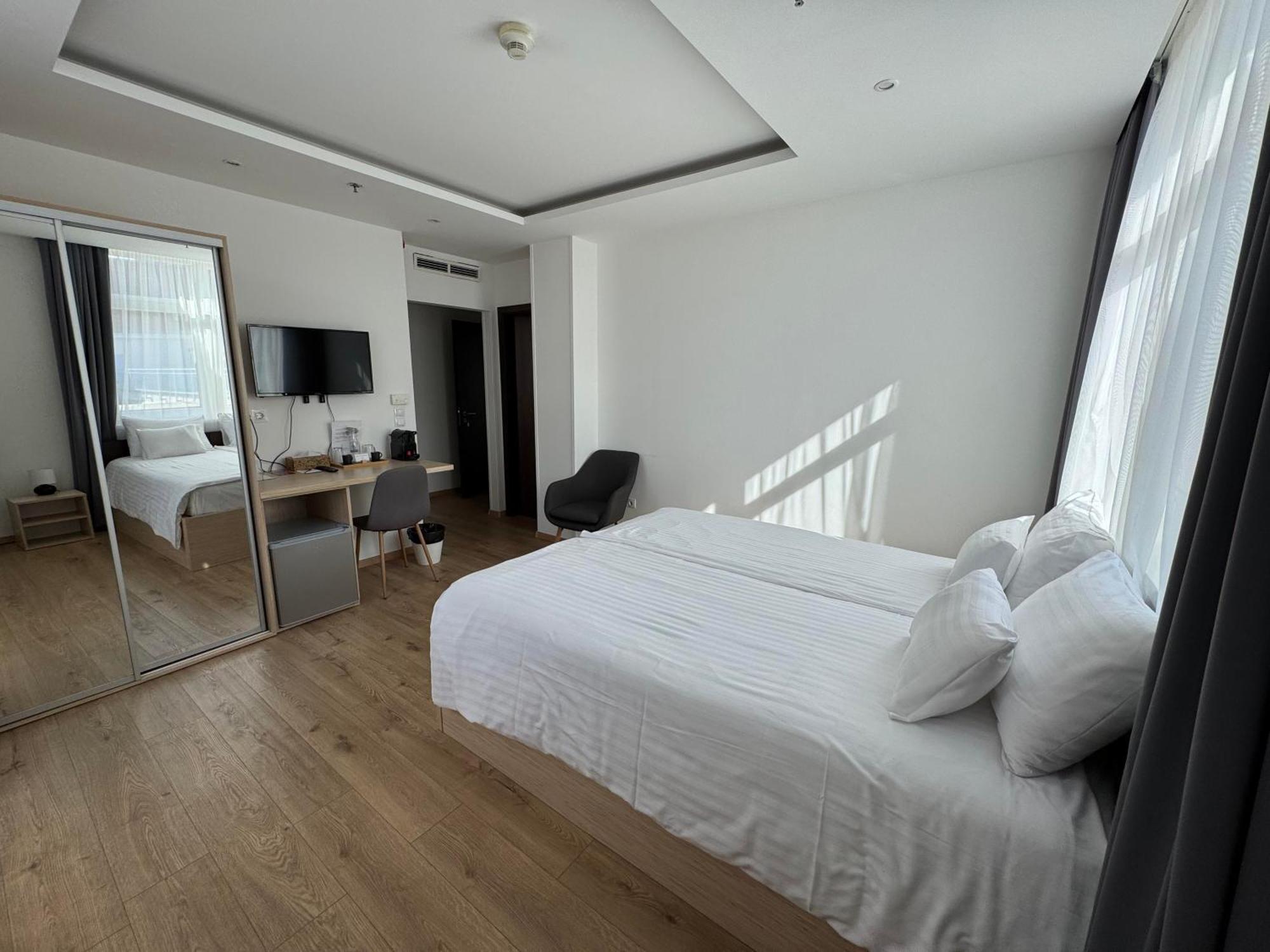 Rooftop City Residence With Deep Garage 부다페스트 외부 사진