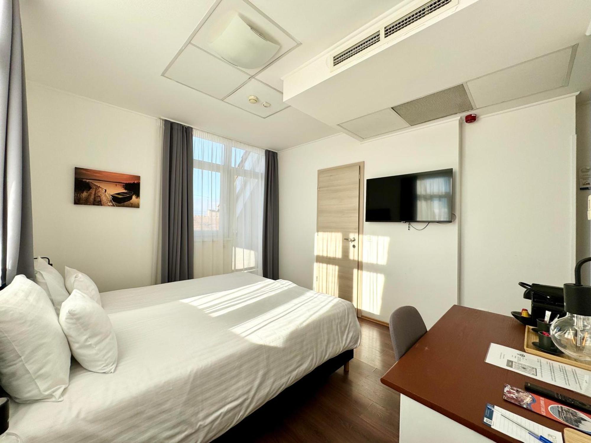 Rooftop City Residence With Deep Garage 부다페스트 외부 사진